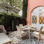Casa Vera, Exquisite 2 Bedrooms 2 Baths With Garden, A/c, Close To Parking Apartment Lucca