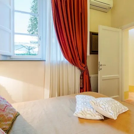 Lejlighed Casa Vera, Exquisite 2 Bedrooms 2 Baths With Garden, A/c, Close To Parking Lucca