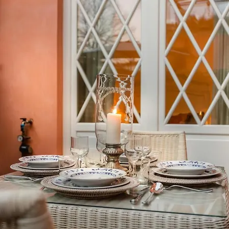 Apartment Casa Vera, Exquisite 2 Bedrooms 2 Baths With Garden, A/c, Close To Parking *